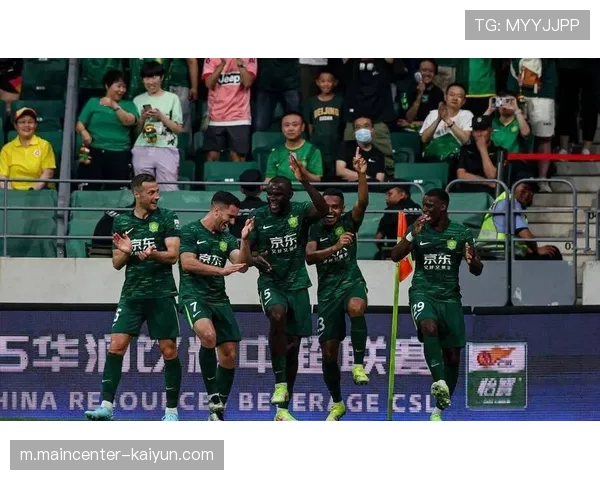 从欧冠主力到亚冠第六外援 斯帕伊奇留守国安等待下半赛季 从欧冠主力到亚冠第六外援 斯帕伊奇留守国安等待下半赛季